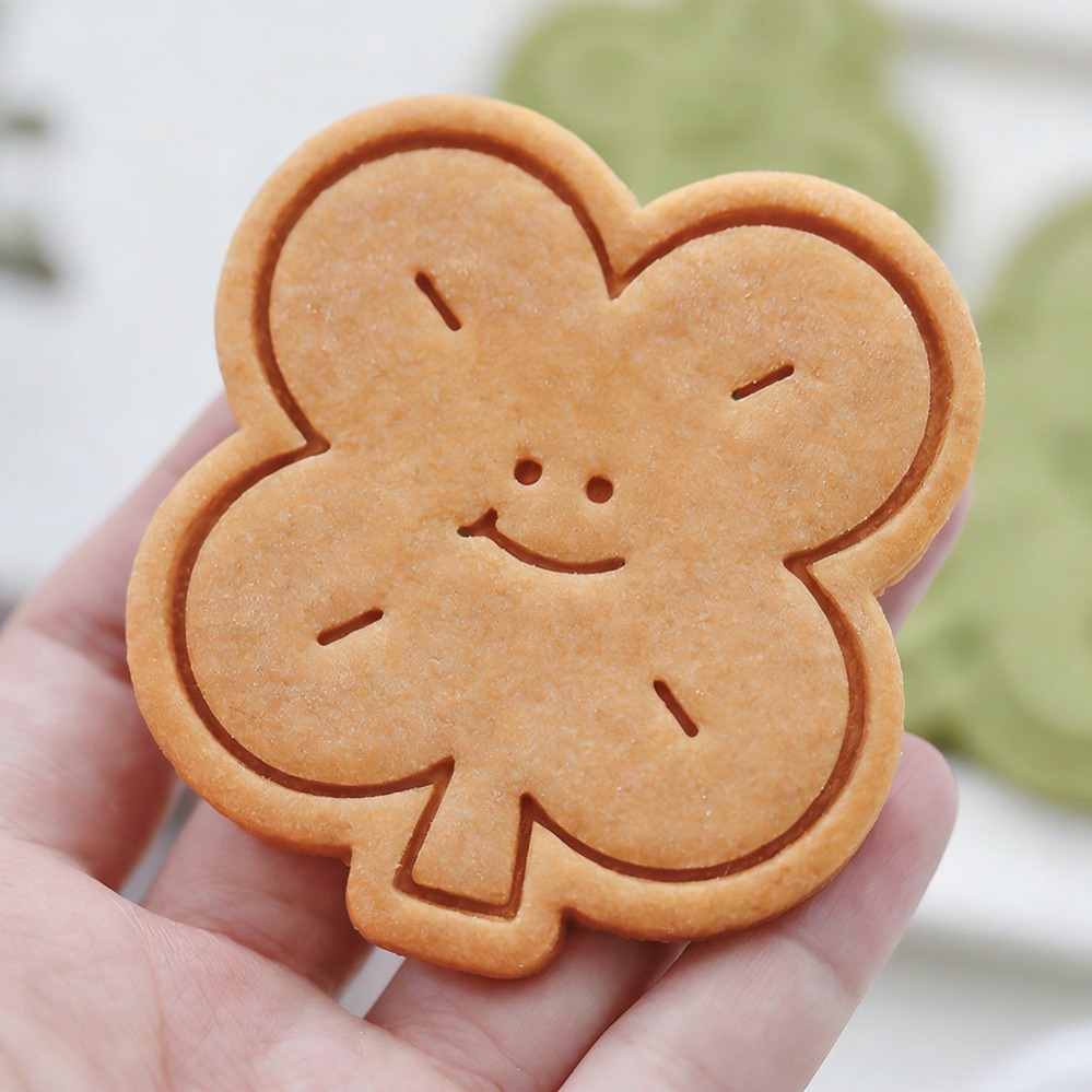 Lucky Four-Leaf Clover Cookie  - Commercial Kitchen Equipment List recensie en prijs